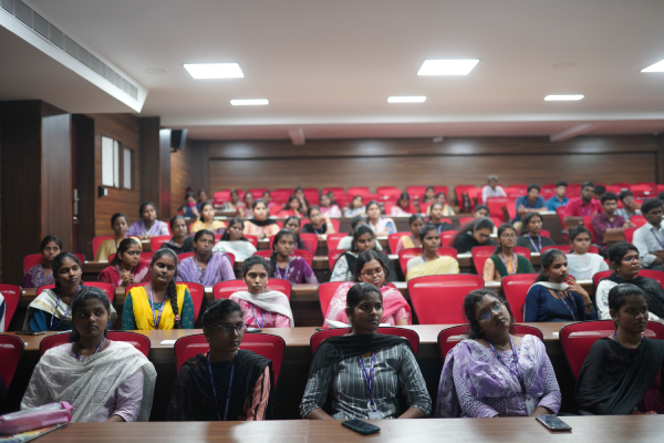 Leadership program Post in Social Media (1)