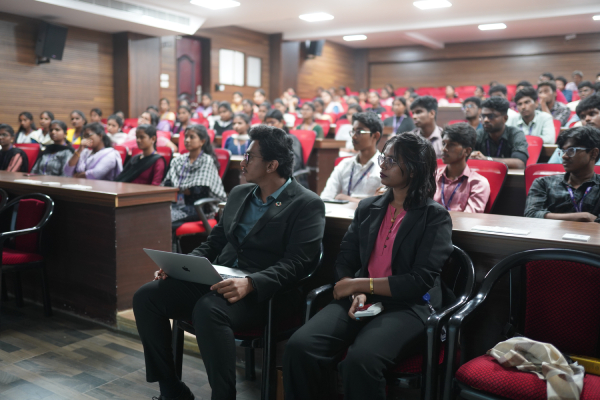 Leadership program Post in Social Media (4)