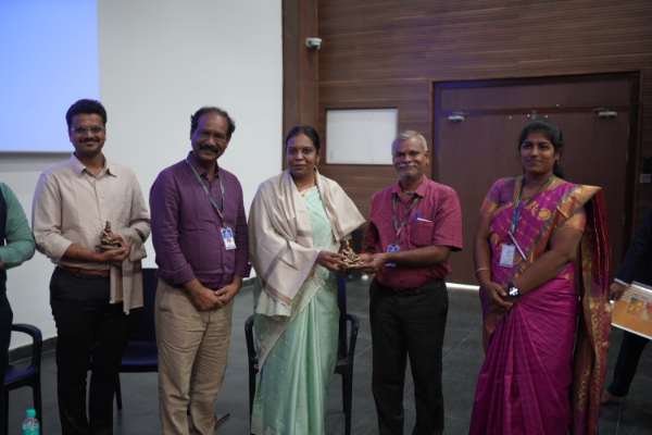 Leading the AI Revolution in Learning (7)