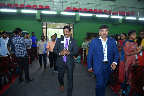 Celebrating Leadership. Celebrating Service. Celebrating Leos (7)