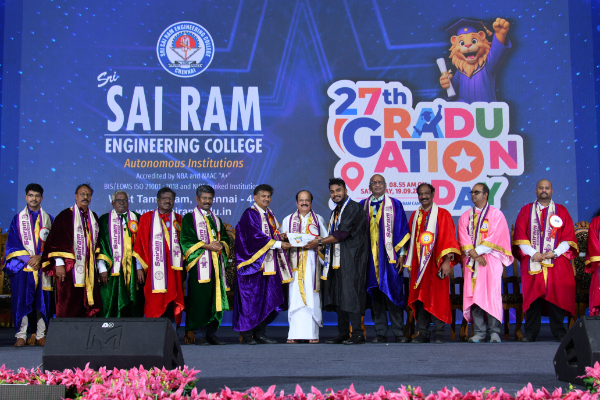27th Graduation Day (12)